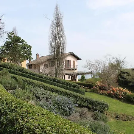 Cascina Belvedere Hotel