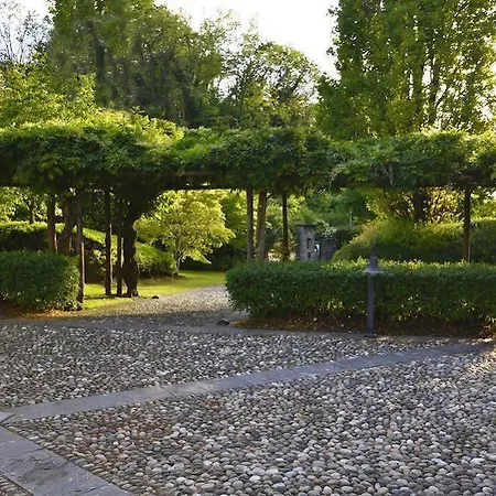 Cascina Belvedere * Arona