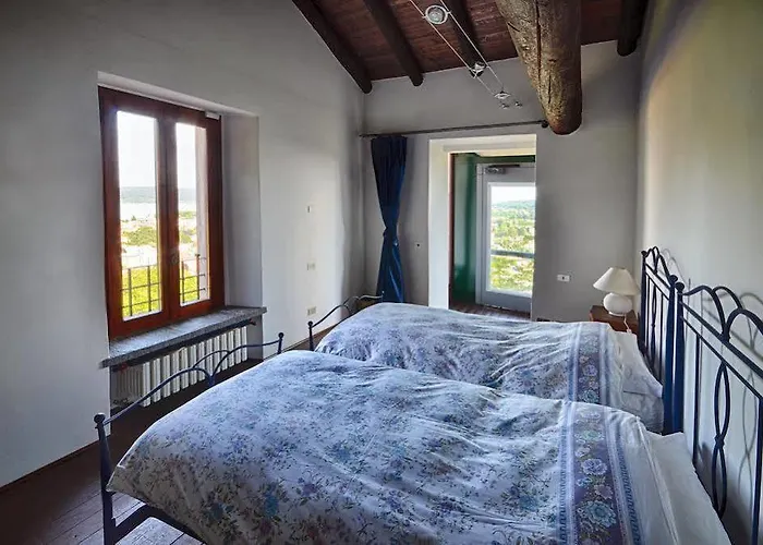 Cascina Belvedere Hotel Arona